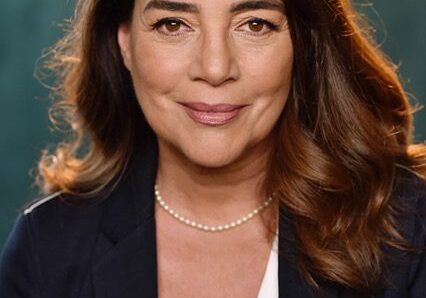 Julie Carmen